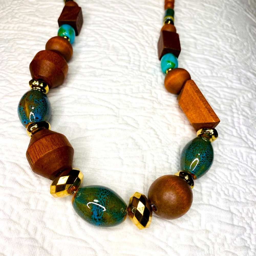 Cato necklace